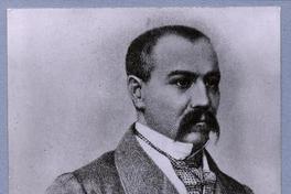 [Benjamín Vicuña Mackenna, retrato de medio cuerpo]