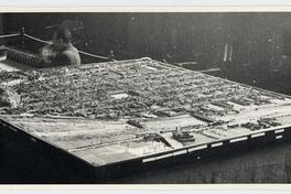[Maqueta : vista panorámica de la ciudad de Santiago]