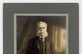 [Marcial Martínez, Embajador de Chile en Inglaterra, retrato de medio cuerpo parado]