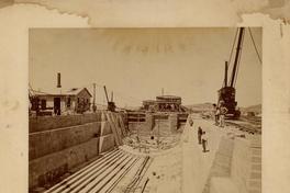 [Astilleros de la Armada de Talcahuano: Construcción del dique seco N° 1]