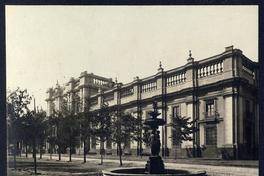 [Fachada del Palacio de la Moneda]