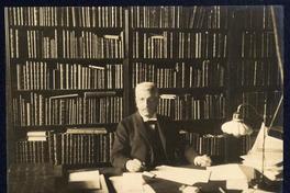 [Presidente Pedro Montt Montt en su despacho]