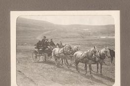 S. E. i comitiva viaje a Río Oro