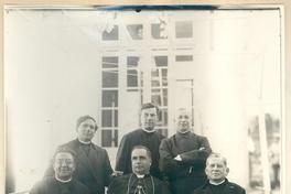 [Rafael Edwards al centro sentado, a su izq. Bernardino Alarguea]