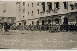 Brigada "General Arteaga" desfilando