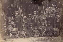 [Grupo de aborígenes no identificados]