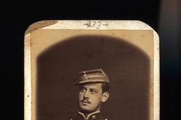 [Retrato de un hombre de medio cuerpo con uniforme, Alberto]