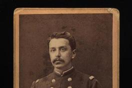 [Capitán Silva, Tarapacá, retrato de medio cuerpo con uniforme]
