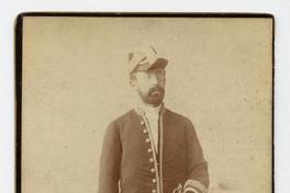 [José Toribio Medina, retrato de cuerpo entero con uniforme]