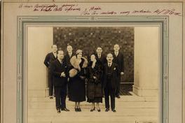 [Emilio Bello Codesido, su señora, Elisa Balmaceda y otros, durante la visita a la Unión Panamericana, en Washington]