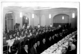 [Guillermo Feliú Cruz y grupo de personas]