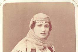 [Mujer no identificada]