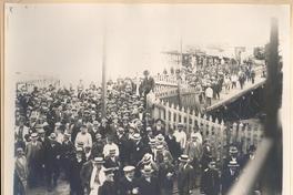 [Recibimiento público en Arica a la delegación chilena]