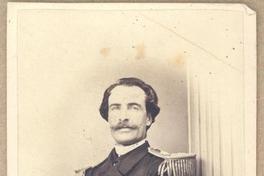 [Hombre no identificado. Retrato de medio cuerpo con uniforme]