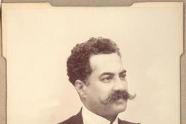 [Lellis Piedade, Decano jornalistas redactor do Jornal de Noticias, retrato de medio cuerpo]