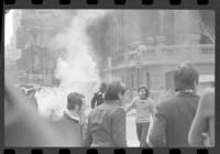 [Manifestación en plena Alameda] : Violencia de Direita[Derecha]