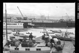 [Borde costero y su comercio] : Chile Sul [Sur de Chile] Puerto Montt - Angelmó