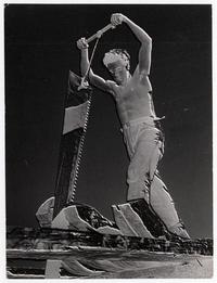 Cortando cuadernos en los Astilleros del Maule