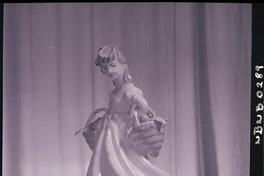 [Figura de porcelana]