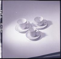 [Distinta tazas de té]