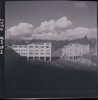 [Vista exterior de edificios de la Compañía Carbonífera y de Fundición Schwager]