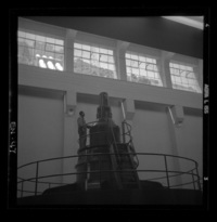 [Vista interna de uno de los generadores de la Central Hidroeléctrica Sauzal]