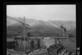 [Río Polcura; vista de las obras de construcción de la bocatoma Polcura]