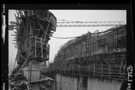 [Río Polcura; vista de las obras de construcción de la bocatoma Polcura]