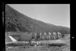 [Río Polcura; vista de las obras de construcción de la bocatoma Polcura, en su última etapa]