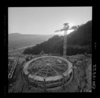 Chimenea de equilibrio, pique vertical de 80 m. de alto y 20 m. de diámetro