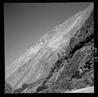 Paisaje de la zona, se aprecia el desarrollo de la cañería y su desnivel de 1153 m.