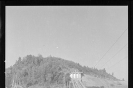 [Panorámica de la Central Hidroeléctrica Pullinque y el paisaje circundante]