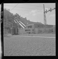 [Panorámica de la Central Hidroeléctrica Pullinque y el paisaje circundante]