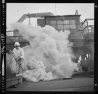 [Trabajador en la coquería de Huachipato]