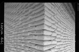 [Iansa (Chile) : Producto envasado y etiquetado en la Planta Llanquihue]