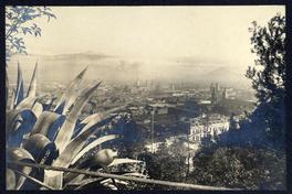 [Vista de Santiago desde el Cerro Santa Lucía]