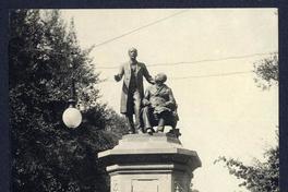 [Monumento a los hermanos Amunátegui]