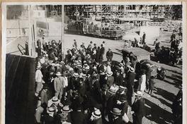 [Otra vista del regreso voluntario de peruanos al norte después de haberse ido a la Embajada de Arica]