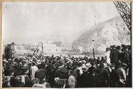 [Regreso voluntario de peruanos al norte, en el puerto]