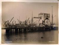 [Vista principal del muelle fiscal de Valparaíso]