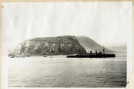 [Blanco Encalada frente al Morro de Arica]