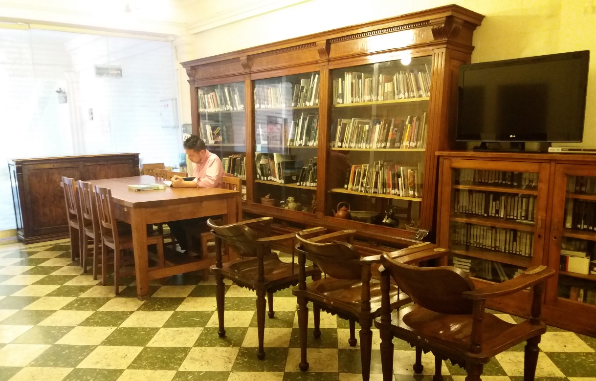 Archivo de Literatura Oral y Tradiciones Populares