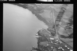 [Iansa (Chile) : Vista aérea del Lago Llanquihue]
