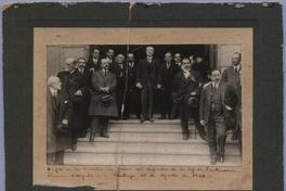 Desfile de las escuelas en honor del despacho de la ley de Instrucción Primaria Obligatoria Santiago 29 de Agosto de 1920