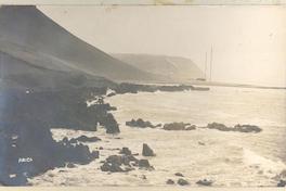 [Roqueríos y playa no identificados de Arica]