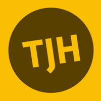 [Logo oficial Tomás Jocelyn-Holt fondo amarillo]