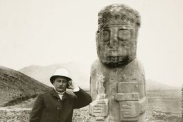 Tiwanacy y las islas del Lago Titicaca 14 de julio al 14 de agosto.