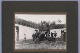 [Fotografía de la demolición del monasterio o convento de Santa Clara]