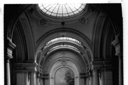 [Biblioteca Nacional. Rotonda y cúpula del segundo piso]